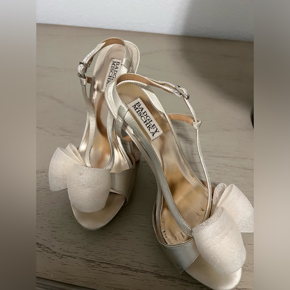 Badgley mischka shoes